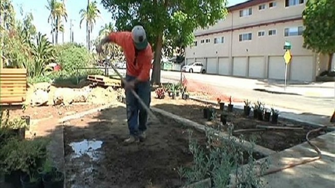 Mission Hills Resident Joey Keeler talks to NBC 7 about a park that has yet to be finished in his neighborhood. Darren Greenhalgh Deputy Director for San Diego Architectural Engineering and Parks says the park is scheduled to be done by the end of the month. Elena Gomez reports.