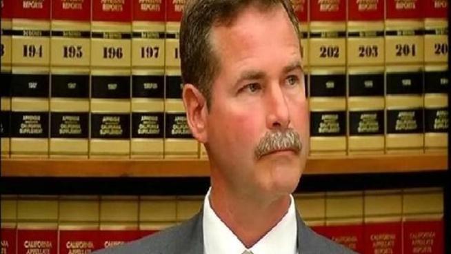 San Diego Police Sgt. Ken Davis entered a guilty plea in a stalking case but he will not serve anytime in jail and may not lose his job or the right to carry a gun. Tony Shin reports.