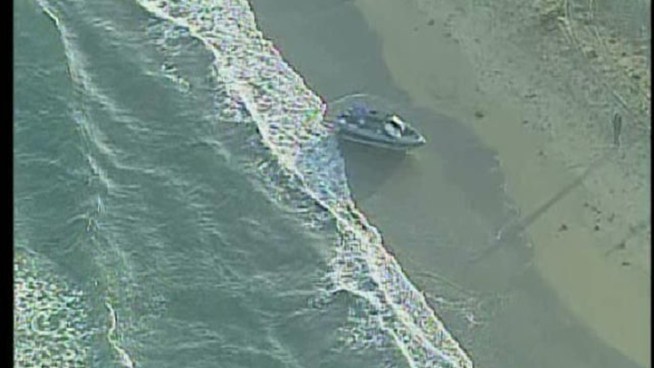 San Diego lifeguard noticed a boat along Ocean Beach around 6 a.m. Monday. They called in the U.S. Coast Guard after they say they spotted evidence on the boat that suggests it may have been used for smuggling overnight. Lifeguards did not provide details about what the boat may have been carrying.