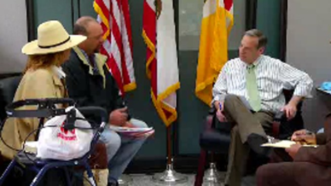 More than 100 San Diegans lined up to meet Mayor Bob Filner during open office hours. The mayor says the session was one of many to come as part of his plan to connect with the people. NBC 7's Lea Sutton reports.