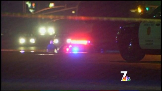 A police pursuit in Lincoln Park Saturday night ended in gunfire. A suspect allegedly pointed a gun at an officer and the officer shot at the suspect. NBC 7's Lea Sutton reports.