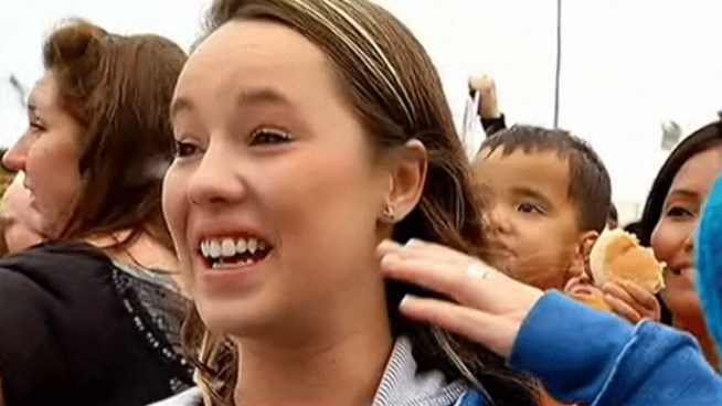 Hundreds of Navy families welcomed home their sailors Monday at the Naval Base San Diego. NBC 7's Kelly McPherson reports.