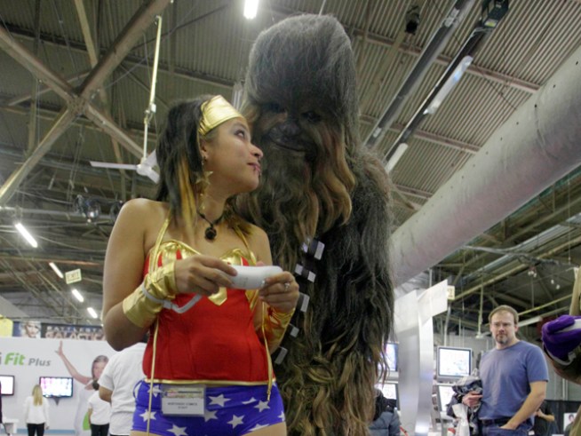 Will Comic-con smart-phone demand exceed local carriers' bandwidth?
