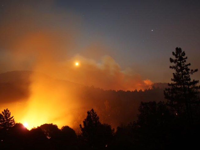 Back Fires Planned for LA Fire