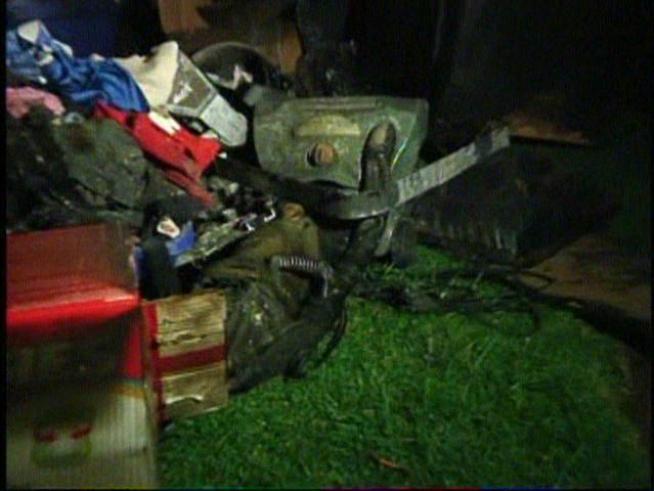 An Oceanside resident's decision to heat up a late-night meal caused a fire that evacuated an apartment complex and damaged six homes early Wednesday.