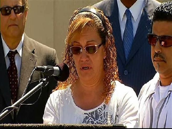 Leticia Amavisca, a victim of foreclosure fraud, talks about the hardships of losing her home. Gene Cubbison reports.