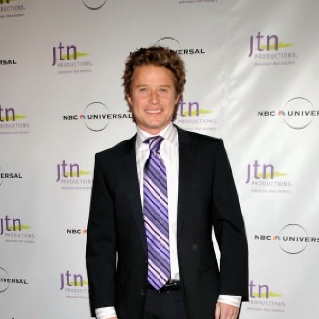 Billy Bush & Claudia Jordan To Host Miss Universe 2009