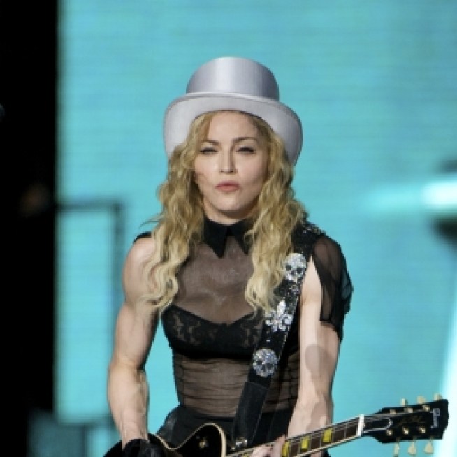 Madonna Pens Article For Israeli Daily