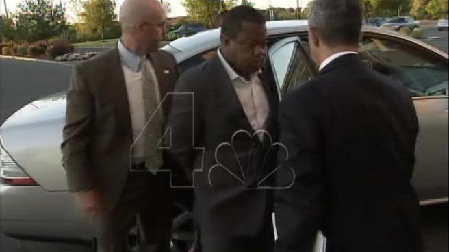The mayor's brother and several associates were also taken into custody. Chief Investigative Reporter Jonathan Dienst reports.