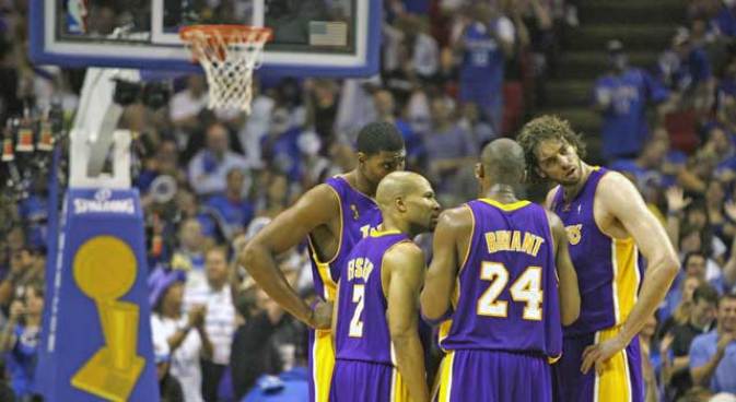 Lakers Win 15th NBA Title
