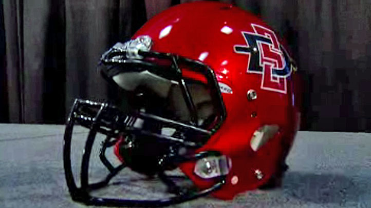Sdsu-helmet-2013