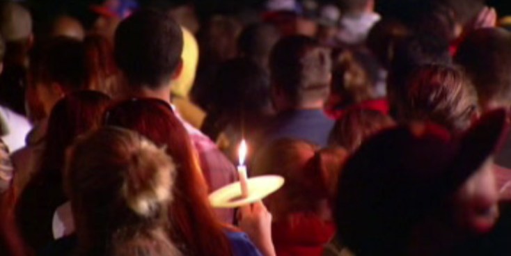 Over 1,000 people in Clayton, New Jersey showed up Tuesday night for a prayer service for murdered 12-year old Autumn Pasquale. 