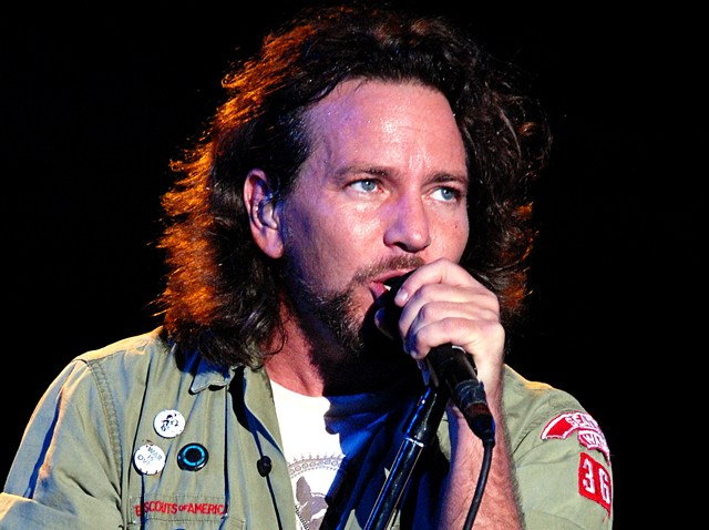 091709 Pearl Jam Eddie Vedder