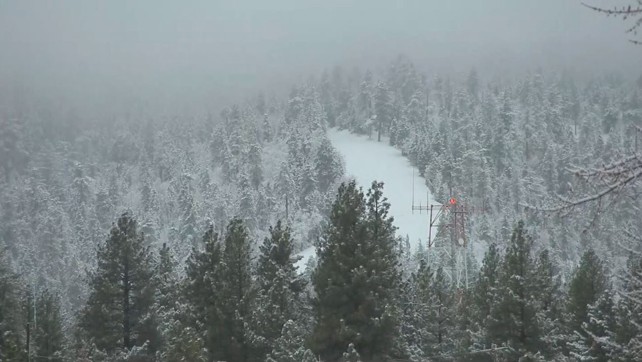 A fresh coating of snow Monday Nov. 21, 2016 in Big Bear.