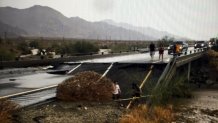 150718-10-freeway-bridge-collapse