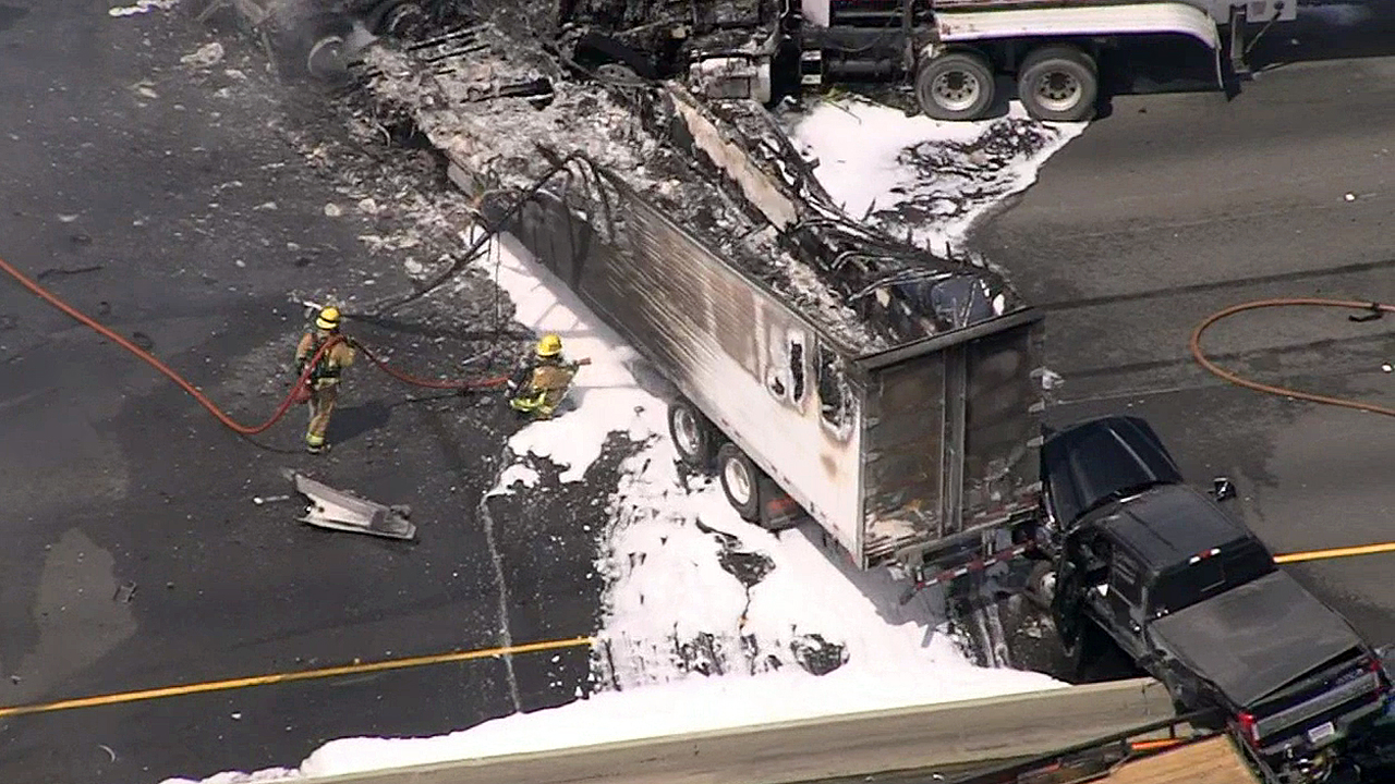 1 Killed, 9 Injured in FIery Crash That Shut Down 5 Freeway Near ...