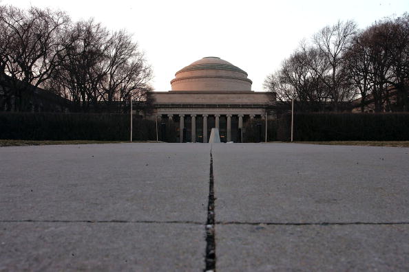 56904879JR001_MIT_Campus