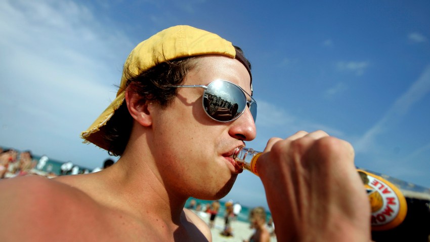 73569946JR006_Spring_Break_