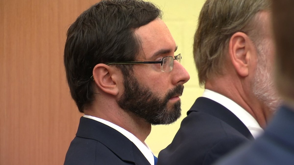 Former La Jolla Teacher Pleads Guilty to Having Sex With Student – NBC 7  San Diego