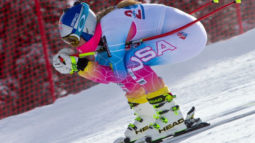 Vonn Crashes Skiing