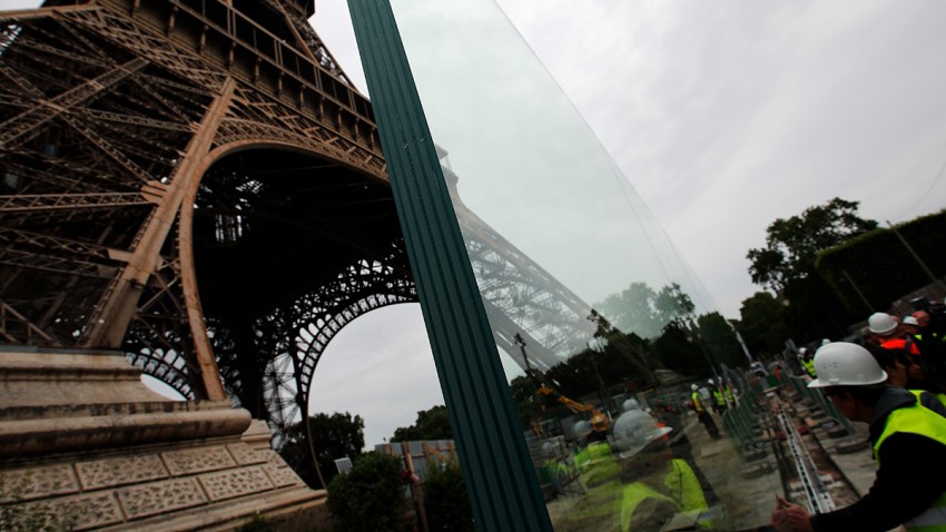 France Eiffel Tower Security
