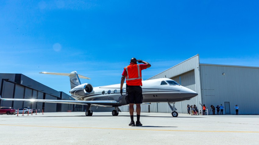 45+ Private Jet Airport San Diego PNG
