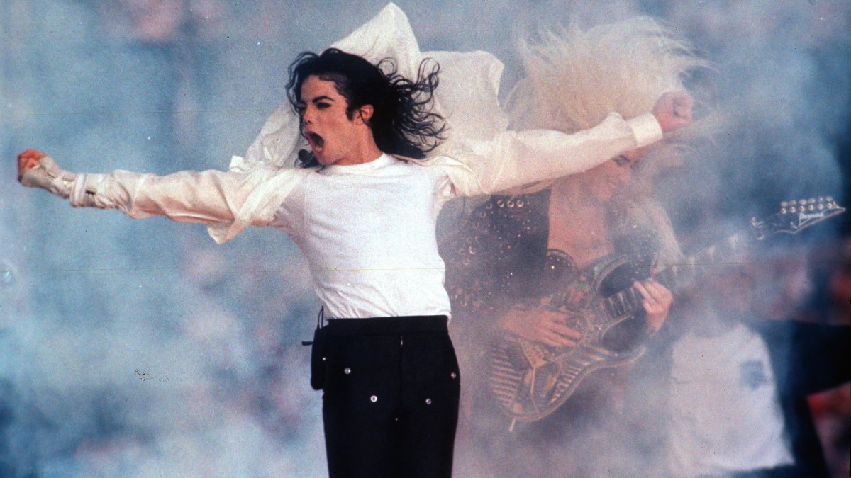 Michael Jackson's nephew Jaafar posts photo ahead of filming for uncle's biopic – NBC 7 San Diego - Vimarsana News