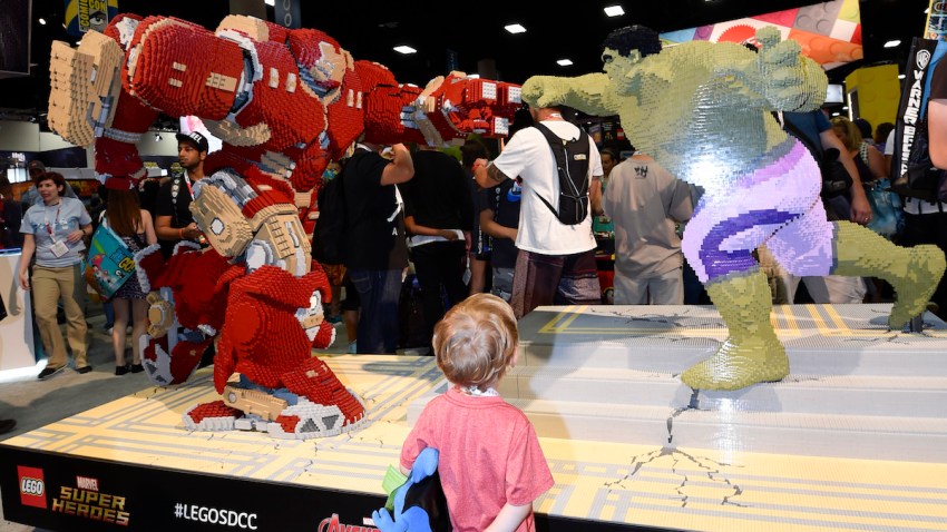 2015 Comic-Con - Preview Night