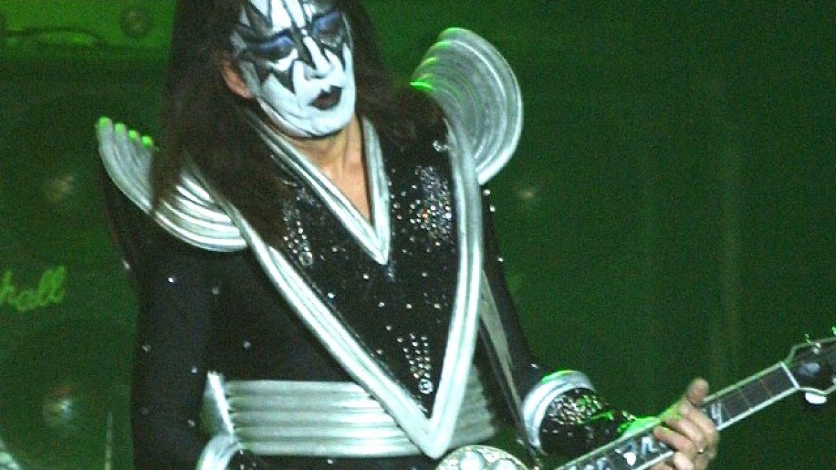 Ace Frehley, original guitarist for KISS, dies at 74