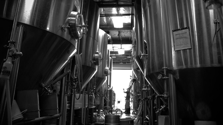 AleSmith-Brewing-FB-0408