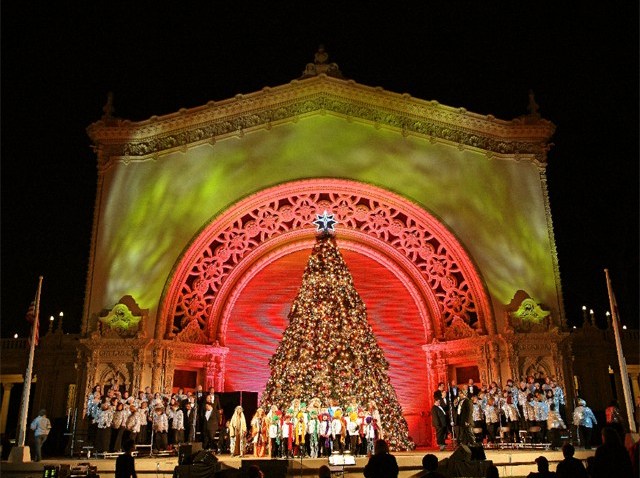 Balboa Park december nights (2)