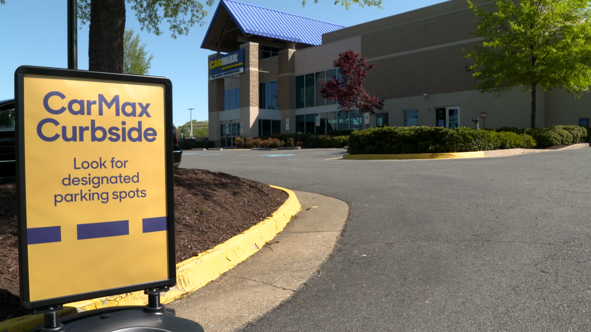 CarMax Reopens San Diego Stores Offers Contactless Curbside