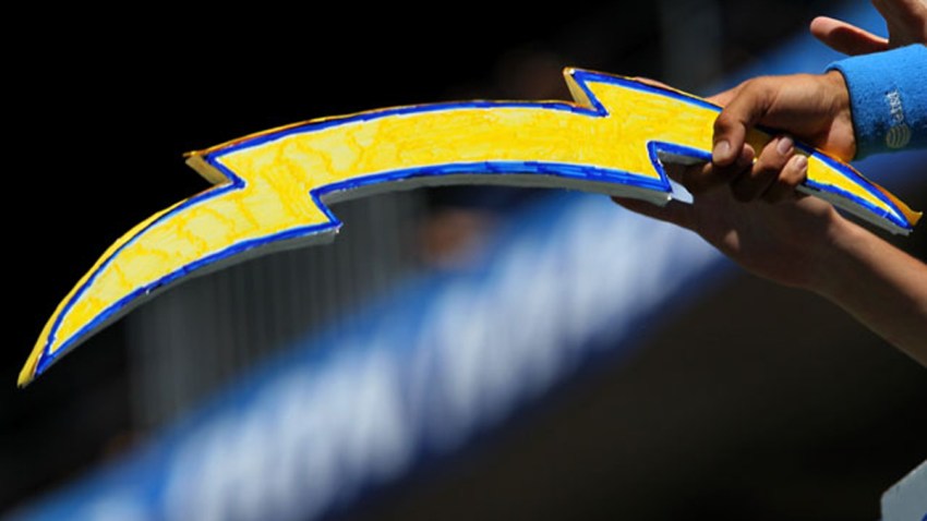 Chargers-Bolt-Generic