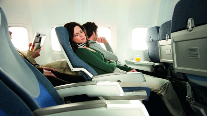 Condor_Premium_Economy_(6838210948)