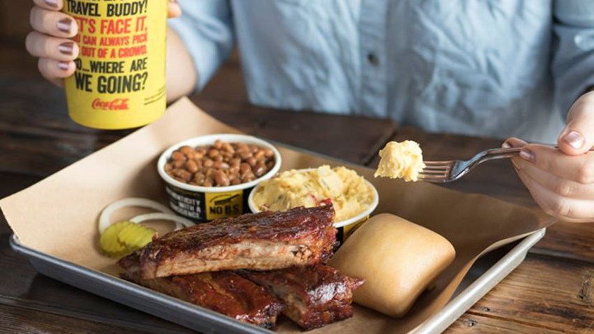 Dickeys-Barbecue-Pit-Facebook