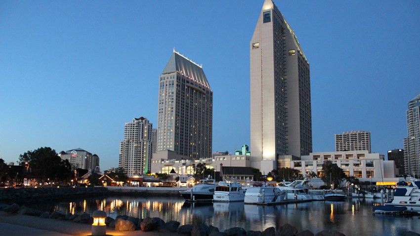 EmbarcaderoHotelRow