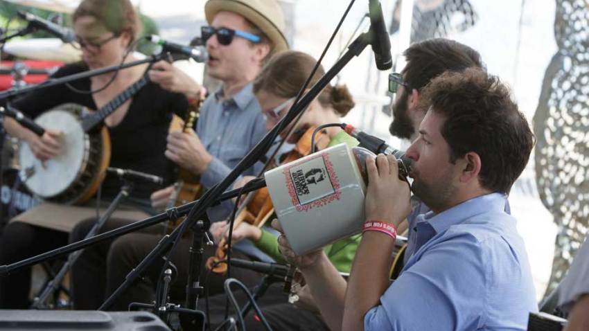 G-Burns-Jug-Band-7510