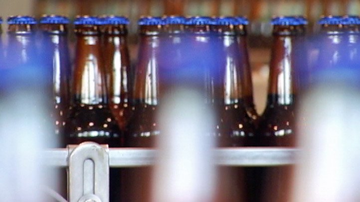Beer drinking in America falls to the lowest level in a generation - Vimarsana News