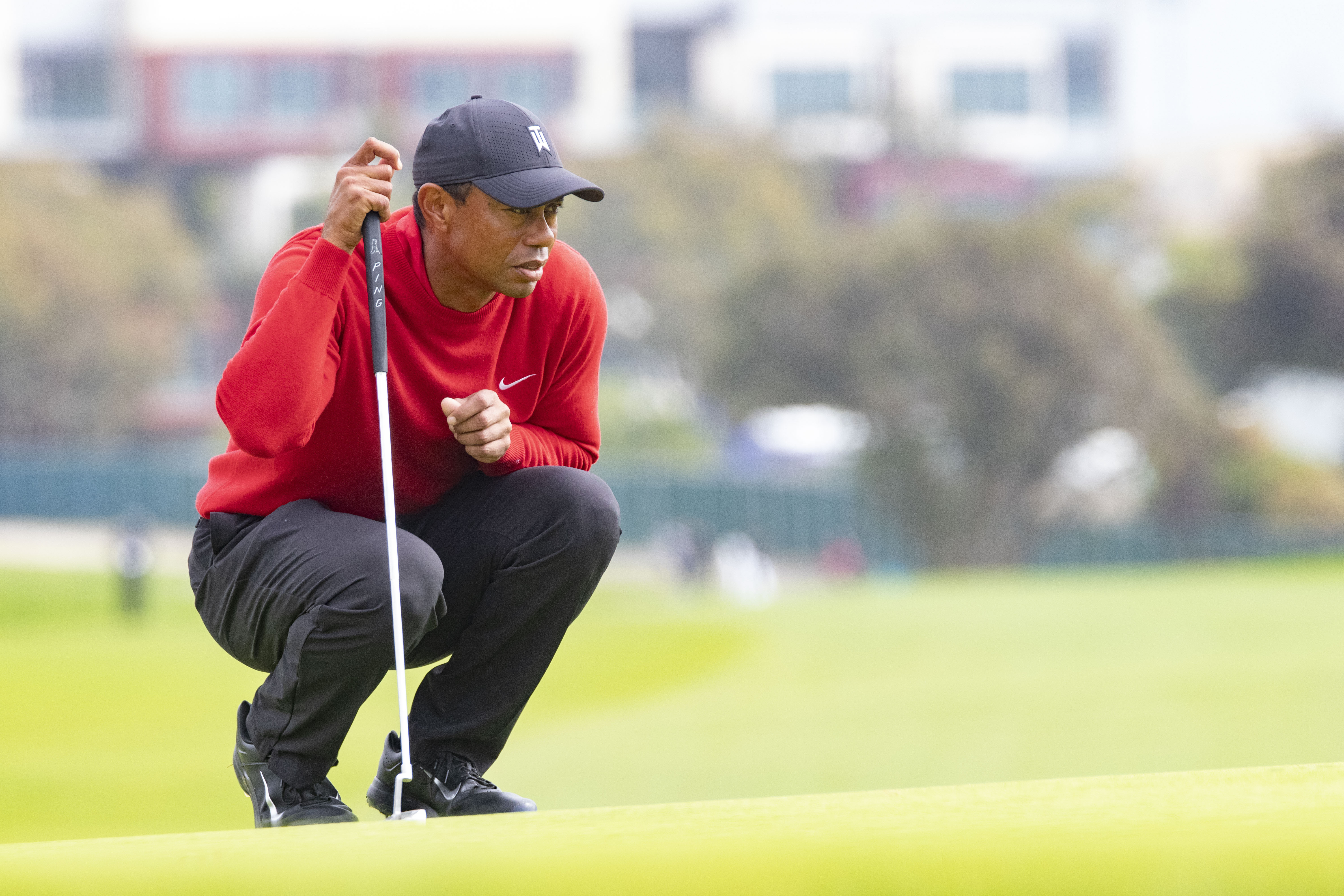 Friend of Kobe Bryant, Tiger Woods Learns of Death on Golf Course NBC