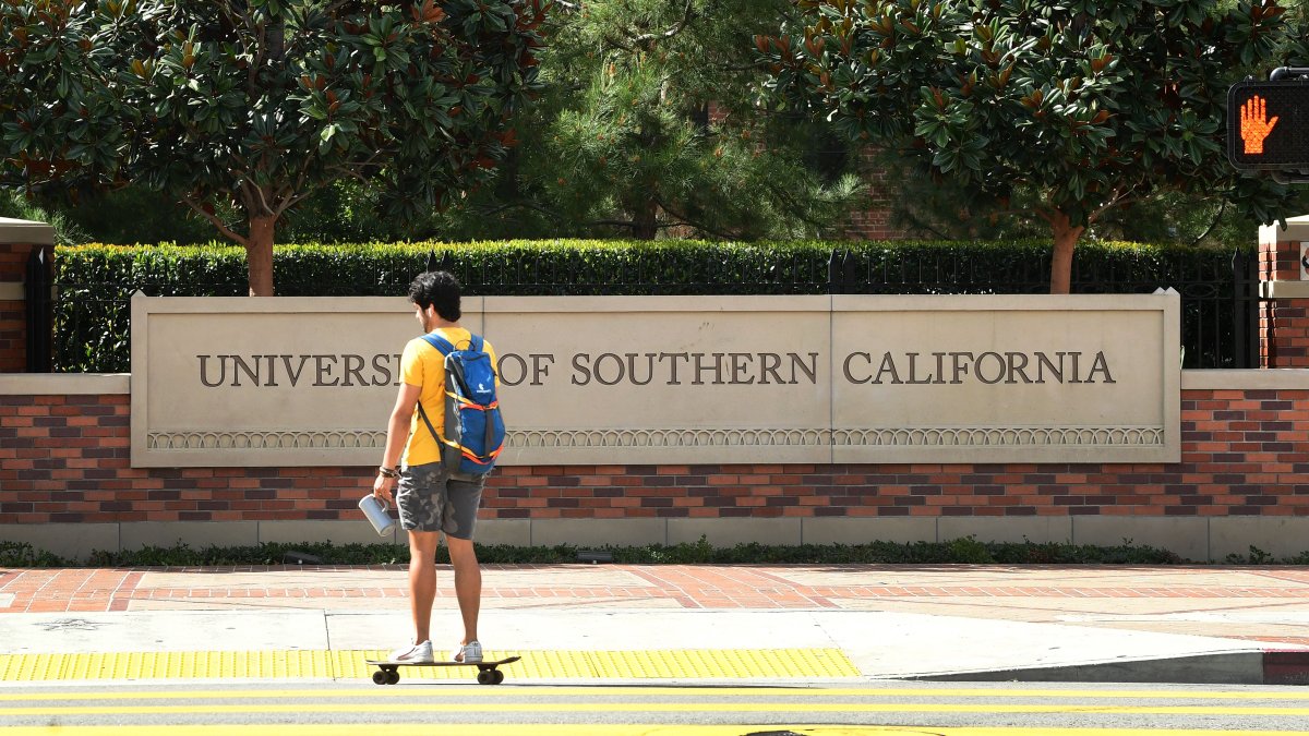 Usc Plans Full Return To Campus Life For Fall 2021 With In Person Classes And Residential Life 3765