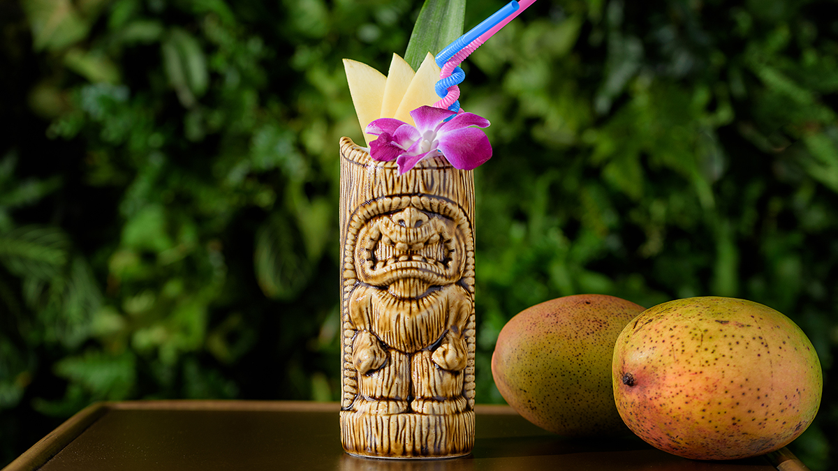 10 Cool Things To Know About The Grass Skirt Tiki Bar - Eater San Diego