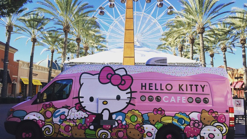 Hello Kitty Cafe Truck