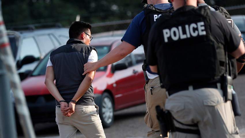 APTOPIX Immigration Food Plant Raids