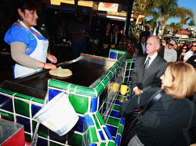 Jerry-Brown-Tortillas-10642