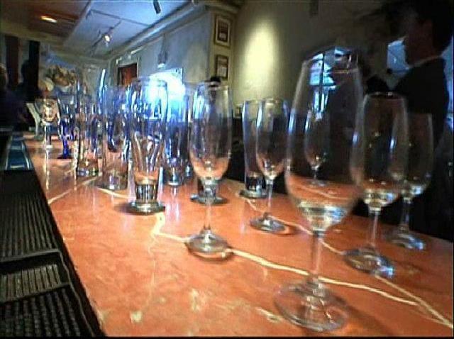 KNSD_Table_for_None_021111_99_mezzn_640x480