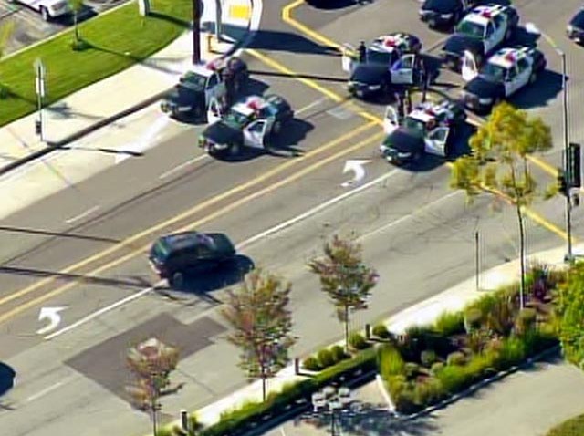 Live Video Police Pursuit in South LA