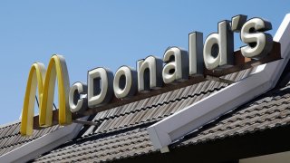 McDonalds Sign Generic