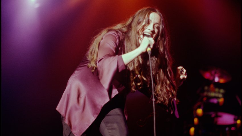 Alanis Morrisette performs in Minnesota, March 1, 1996.