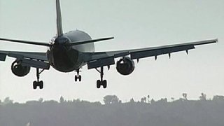 Plane-arriving-generic