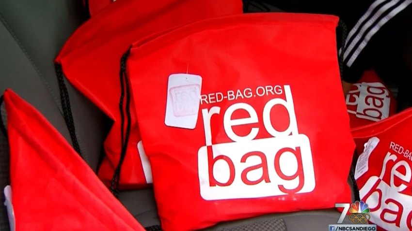Red-Bag-Panhandler-1106